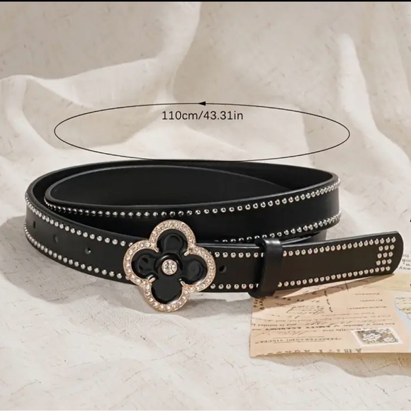 Clover belt - Picture 4 of 4